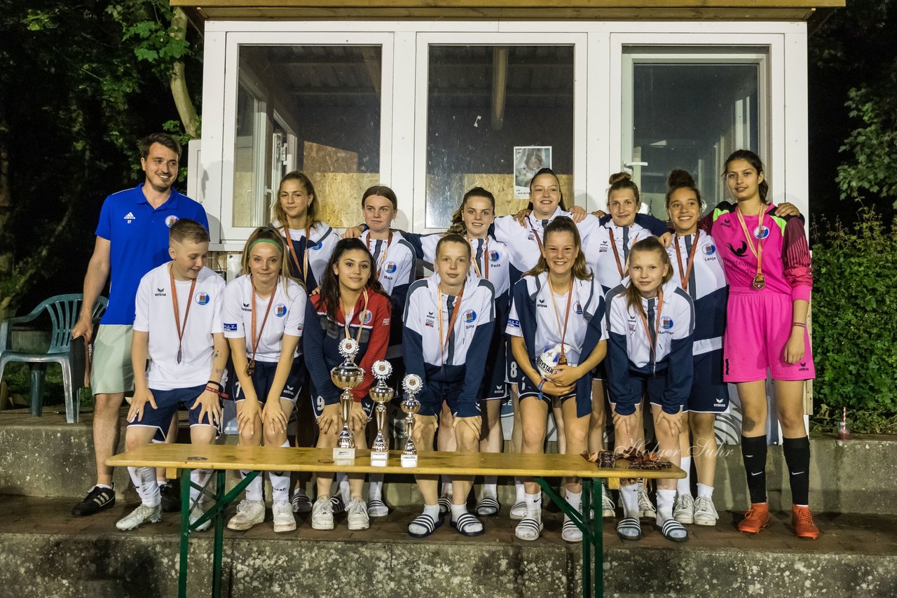 Bild 140 - Loewinnen-Cup